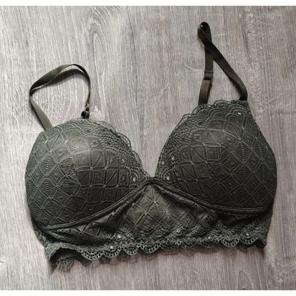 Candies‎ Green Lace Bra 34B Wireless Padded Adjustable Strap